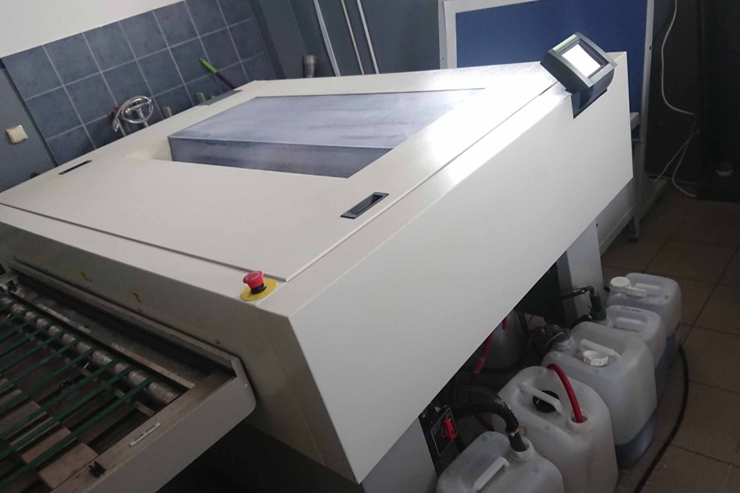 screen-pt-r8800iii-ReproPack-zu2